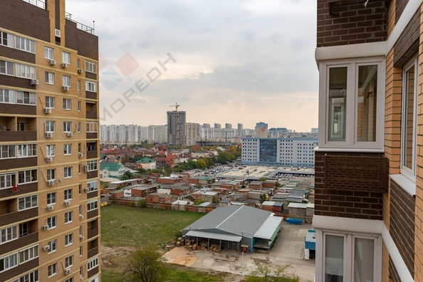 
   Продам 2-комнатную, 72.3 м², Московская ул, 112

. Фото 15.