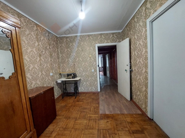 
   Продам 3-комнатную, 59.7 м², Симферопольская ул, 40

. Фото 11.