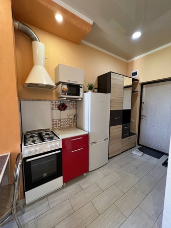 
   Продам 1-комнатную, 37 м², Крымская ул, к 6

. Фото 33.