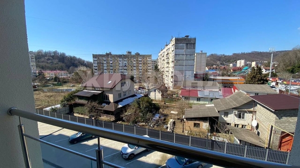 
   Продам 1-комнатную, 33.5 м², Искры ул, 62

. Фото 2.