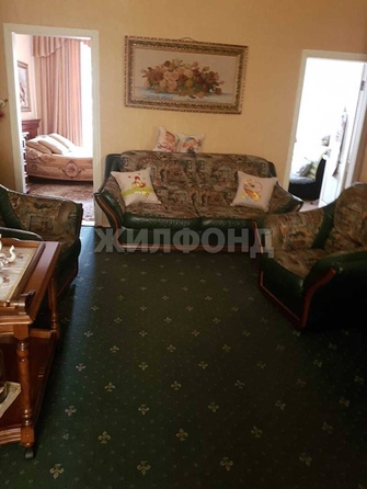 
   Продам 4-комнатную, 94 м², Лермонтова ул

. Фото 2.