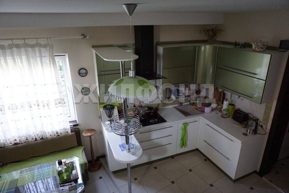 
   Продам дом, 354.3 м², Сочи

. Фото 3.