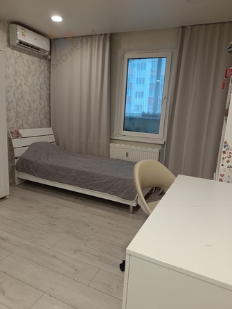 
   Продам 2-комнатную, 59.2 м², Генерала Трошева Г.Н. ул, 45

. Фото 3.