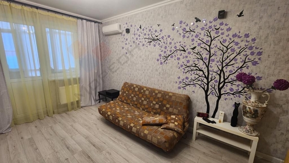 
   Продам 1-комнатную, 48 м², Репина ул, 1/2к1

. Фото 8.