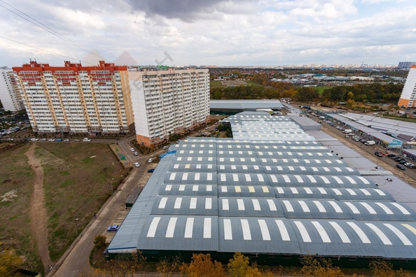 
   Продам 1-комнатную, 36.7 м², Героя Владислава Посадского ул, 47

. Фото 16.