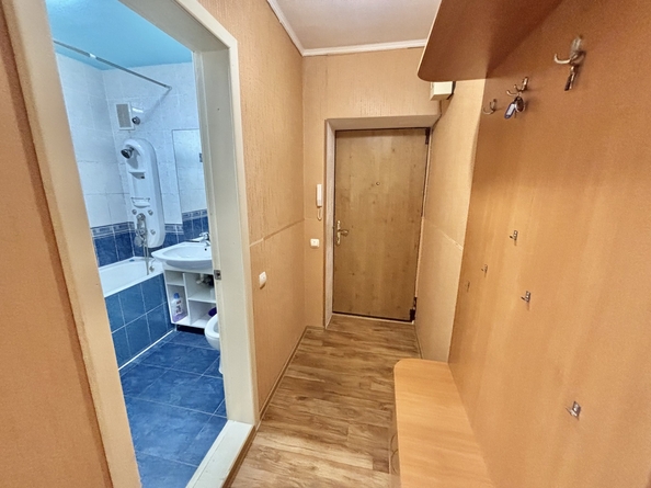 
   Продам 2-комнатную, 42 м², Трудящихся ул, 2

. Фото 18.