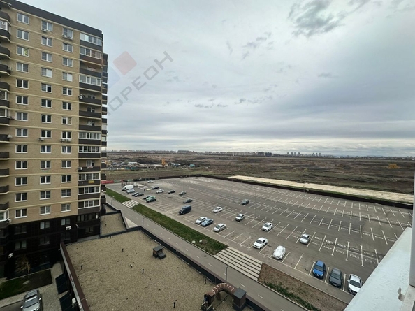 
   Продам 1-комнатную, 35 м², Героя Ростовского ул, 8к4

. Фото 11.