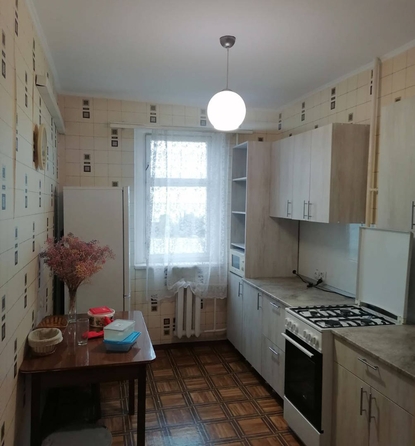 
   Продам 1-комнатную, 45.6 м², Победы ул, 111

. Фото 3.