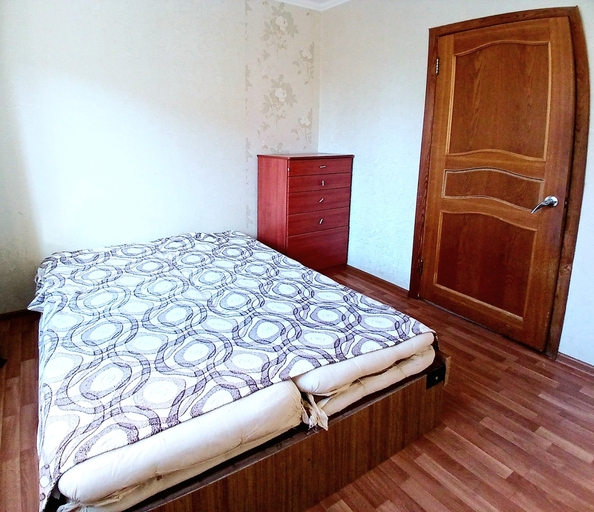 
   Продам 4-комнатную, 92 м², Ленина ул, 143

. Фото 26.