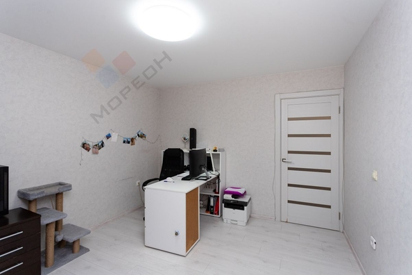 
   Продам 3-комнатную, 89.7 м², Героя Яцкова И.В. ул, 28

. Фото 12.