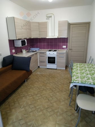 
   Продам 1-комнатную, 37.1 м², Автолюбителей ул, 1/3к1

. Фото 1.