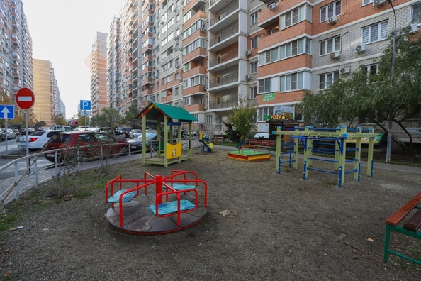 
   Продам 2-комнатную, 64.4 м², Евгении Жигуленко ул, 11к1

. Фото 29.