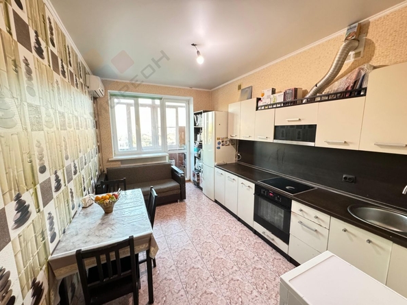 
   Продам 2-комнатную, 58.1 м², Сергиевская ул, 51

. Фото 1.