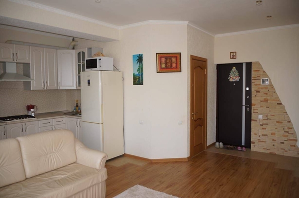 
   Продам 2-комнатную, 65 м², Авиационная (Адлерский р-н) ул, 19А

. Фото 15.