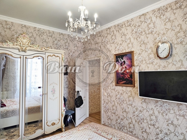 
   Продам 2-комнатную, 66 м², Вишневая ул, 51

. Фото 10.