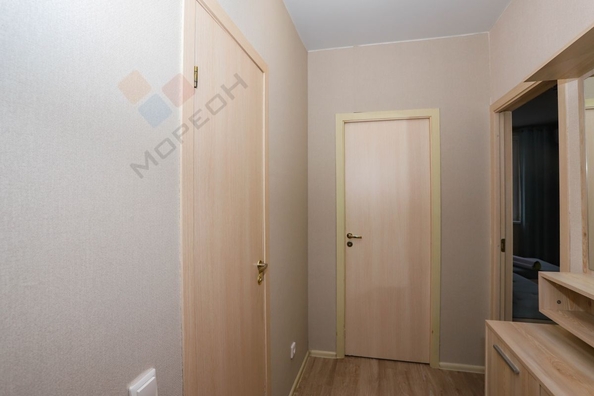 
   Продам 1-комнатную, 32 м², Героя Яцкова И.В. ул, 1/10

. Фото 12.