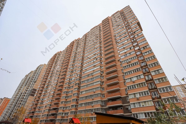 
   Продам 1-комнатную, 32 м², Героя Яцкова И.В. ул, 1/10

. Фото 27.