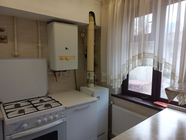 
   Продам 2-комнатную, 42 м², Шевченко ул, 33/1

. Фото 9.