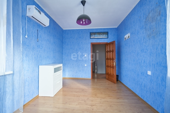 
   Продам дом, 250 м², Краснодар

. Фото 9.