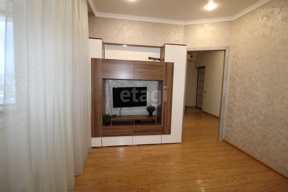 
   Продам 2-комнатную, 50.2 м², Тургенева ул, 3а/23

. Фото 2.