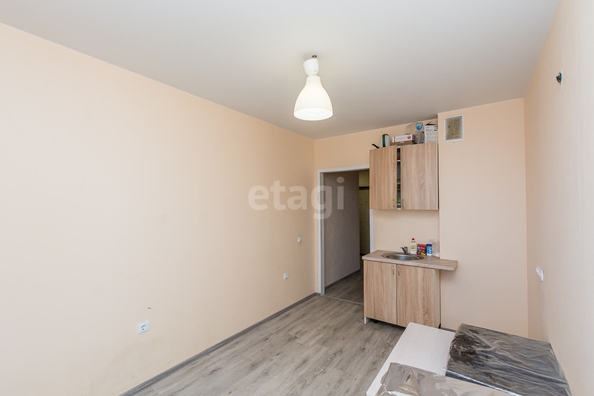 
   Продам 2-комнатную, 60.5 м², Командорская ул, 9/1

. Фото 19.