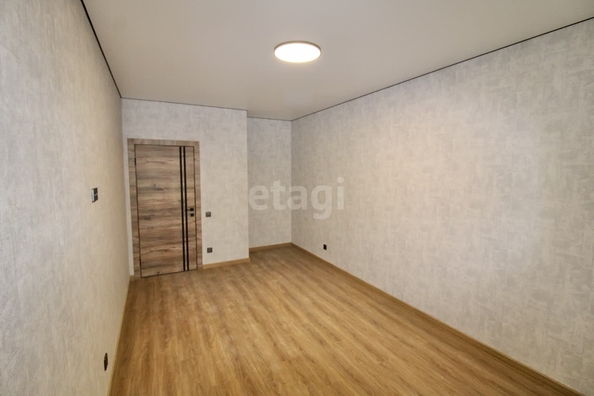 
   Продам 2-комнатную, 57.8 м², Конгрессная ул, 41/1

. Фото 2.