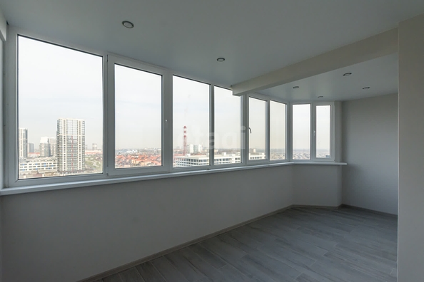 
   Продам 2-комнатную, 80 м², Любимово мкр, 18

. Фото 16.