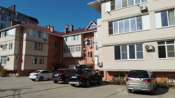 
   Продам 2-комнатную, 43.4 м², Карельская ул, 51/14

. Фото 9.