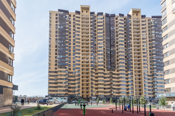 
   Продам 2-комнатную, 57.3 м², Уральская ул, 71/3

. Фото 25.