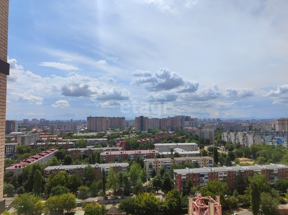 
   Продам 2-комнатную, 65.9 м², Стахановская ул, 1/5/5

. Фото 18.