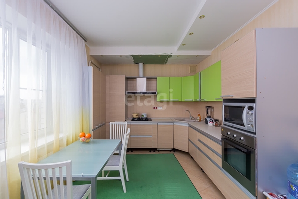 
   Продам 6-комнатную, 265.7 м², Черкасская ул, 79

. Фото 37.