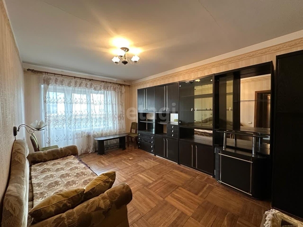 
   Продам 3-комнатную, 81.9 м², Рашпилевская ул, 32

. Фото 1.