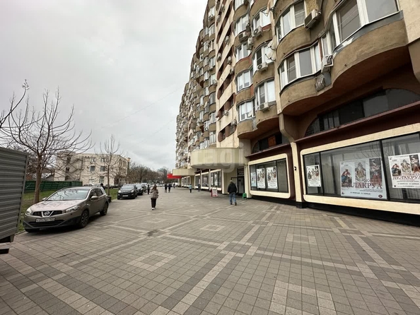 
   Продам 3-комнатную, 81.9 м², Рашпилевская ул, 32

. Фото 26.