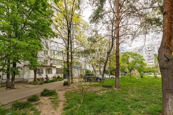 
   Продам 4-комнатную, 78.5 м², Симферопольская ул, 18

. Фото 25.