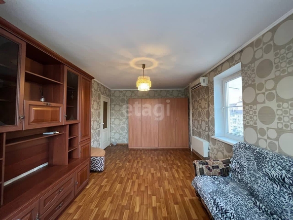 
   Продам 2-комнатную, 60 м², Восточно-Кругликовская ул, 65

. Фото 2.