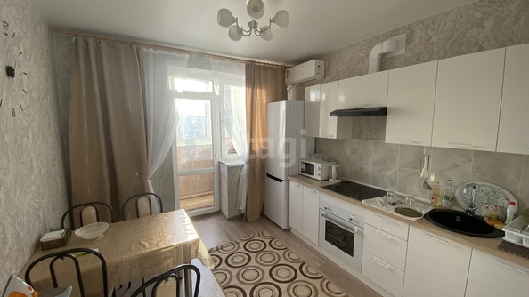 
   Продам 1-комнатную, 35 м², Московская ул, 158

. Фото 7.