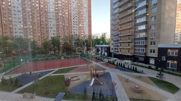 
   Продам 2-комнатную, 63 м², Домбайская ул, 55/6

. Фото 17.