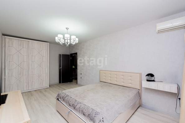 
   Продам 3-комнатную, 82.1 м², Вологодская ул, 8

. Фото 4.