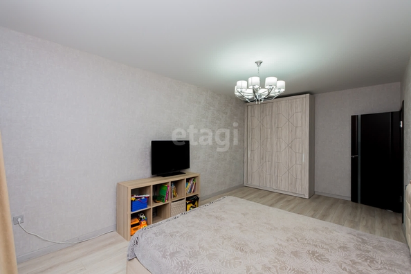 
   Продам 3-комнатную, 82.1 м², Вологодская ул, 8

. Фото 6.