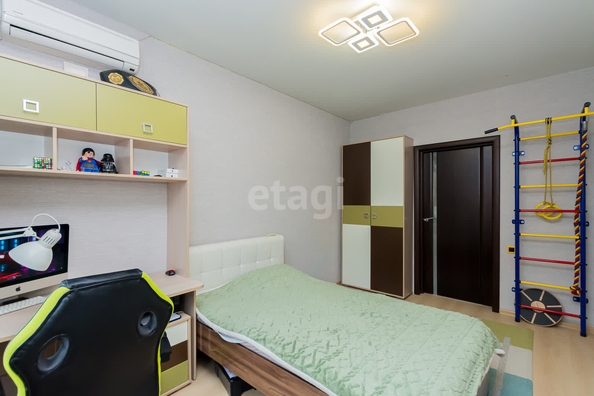 
   Продам 3-комнатную, 82.1 м², Вологодская ул, 8

. Фото 10.