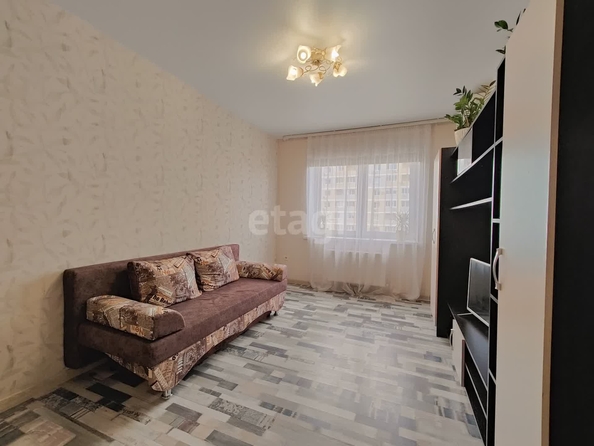 
   Продам 1-комнатную, 32.7 м², Заполярная ул, 39/1

. Фото 1.