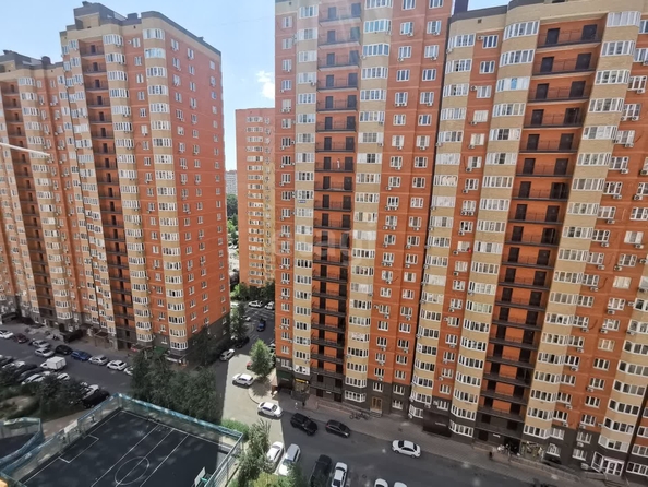 
   Продам 1-комнатную, 42.8 м², Героя Яцкова И.В. ул, 19

. Фото 10.