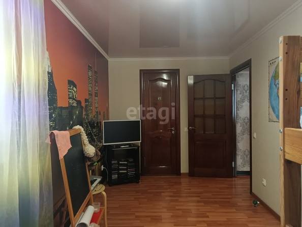 
   Продам 3-комнатную, 92.7 м², Бургасская ул, 56/1

. Фото 9.