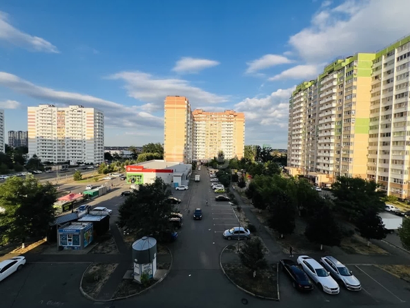 
   Продам 3-комнатную, 84.1 м², Черкасская ул, 72

. Фото 39.