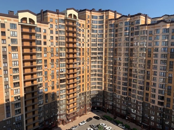 
   Продам 2-комнатную, 63.7 м², Конгрессная ул, 33

. Фото 17.