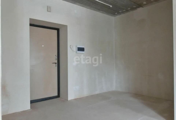 
   Продам 3-комнатную, 75.4 м², Стахановская ул, 1/5  4

. Фото 5.