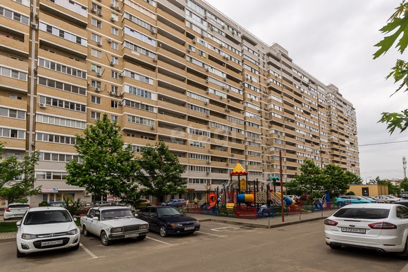 
   Продам 2-комнатную, 65 м², Московская ул, 144/2

. Фото 24.