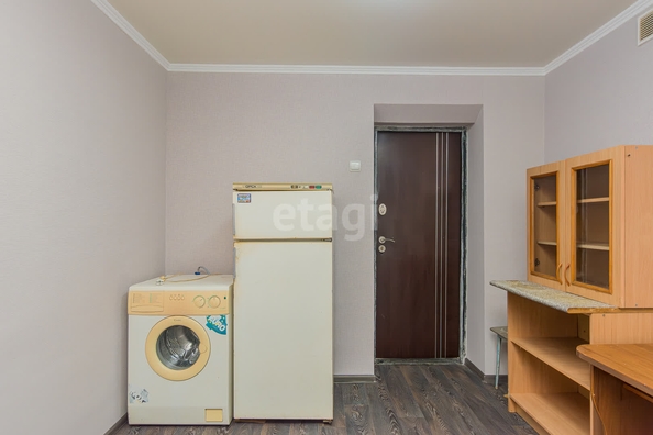 
   Продам секционку, 16.5 м², Зиповская ул, 27

. Фото 7.