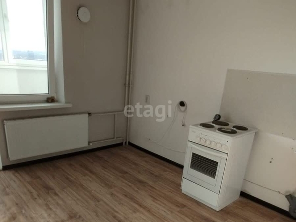 
   Продам 1-комнатную, 35.9 м², Дубравная ул, 15

. Фото 1.