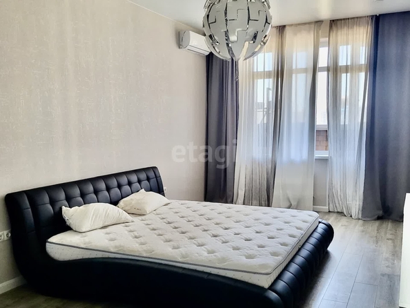 
   Продам 2-комнатную, 80 м², Шоссе Нефтяников ул, 22/1

. Фото 5.